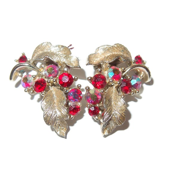 LISNER Red Rhinestone Leaf Clip-on Earrings - image 2