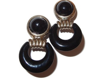 ASH'S CHOICE Orecchini a cerchio grandi e piccoli con gocce di perle - Orecchini da donna in argento 925 ASH'S CHOICE Orecchini a cerchio grandi e piccoli con gocce di perle - Orecchini da donna in argento 925