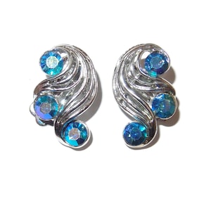 Blue Aurora Borealis Rhinestone Clip-on Vintage Earrings