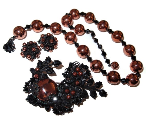 Rare Horseshoe MIRIAM HASKELL Japanned and Copper… - image 4