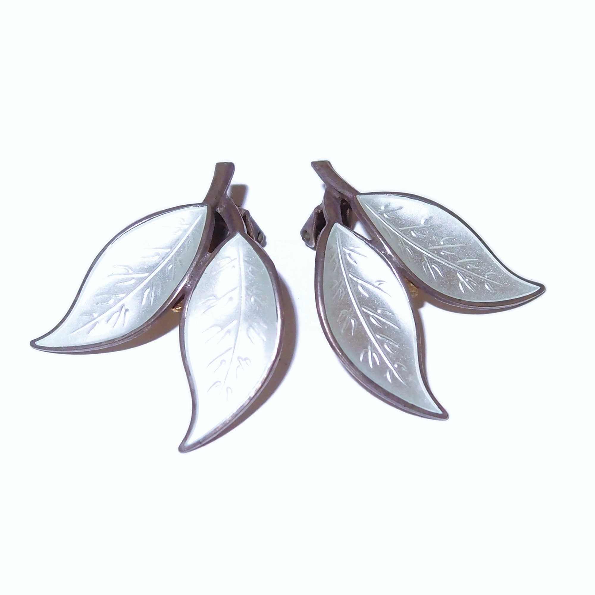 ノルウェー SS ホワイトエナメル リーフ ヴィンテージ イヤリング