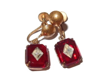 Scarce Red Screw-back Earrings with Socket Set Rhinestone Sunk Inside