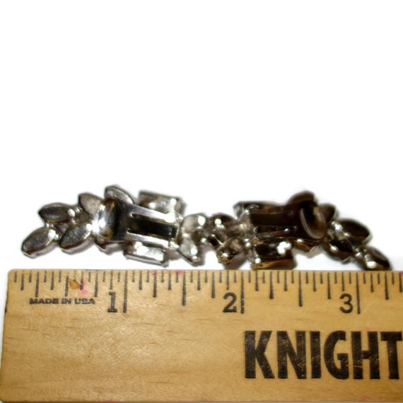 LARGE Dimensional Clear 50s Rhinestone Earrings - image 4