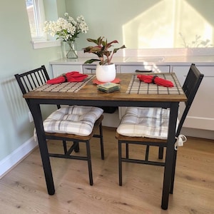 3-Piece Dining Set, Small Kitchen Table with 2 Chairs, Wood Breakfast Nook Furniture