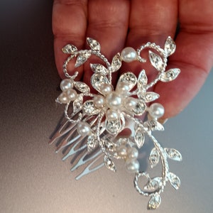 Wedding Hair Accessory,  Pearl Floral Hair Comb with swirls of rhinestone encrusted vine leaves, Bridal Party Gift, Prom hair jewelry
