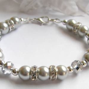 Silver Pearl Bracelet, 25th anniversary gift for her, Pearl and Crystal Bracelet, Silver Bling Bracelet,  Bridal Bracelet Wedding Jewelry