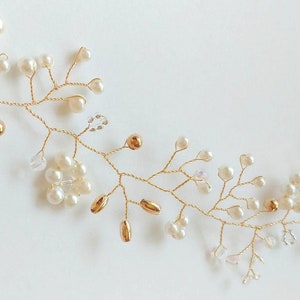 Bridal Hair Vine, Handmade Gold Bead Crystal and Pearl Hair Vine Bridesmaids Hair Gift, Wedding Hair Vine  Flower Girl Halo Wreath