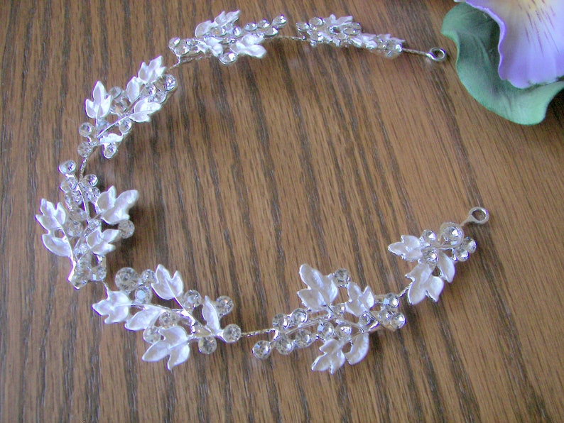 Bridal Hair Jewelry White Ivy Leaves And Crystal Wedding Hair Vine Women Headbands Woodland Wedding Crown Boho Wedding Hair Accessory M449 Weddings Hair Accessories Valresa Com
