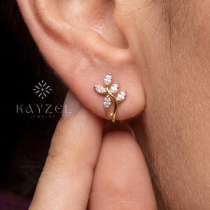 Pendientes de botón bicolor, pendientes de hojas inspirados en la naturaleza, pendientes de novia con racimo, pendientes de enredaderas delicadas, pendientes minimalistas, regalo para ella.