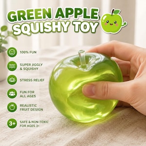 Può includere: Un giocattolo squishy a forma di mela verde con uno stelo trasparente è tenuto in mano. Il testo "GREEN APPLE SQUISHY TOY" è in alto. Il testo aggiuntivo include "100% FUN", "SUPER JIGGLY & SQUISHY", "STRESS RELIEF", "FUN FOR ALL AGES" e "SAFE & NON-TOXIC FOR AGES 3+".