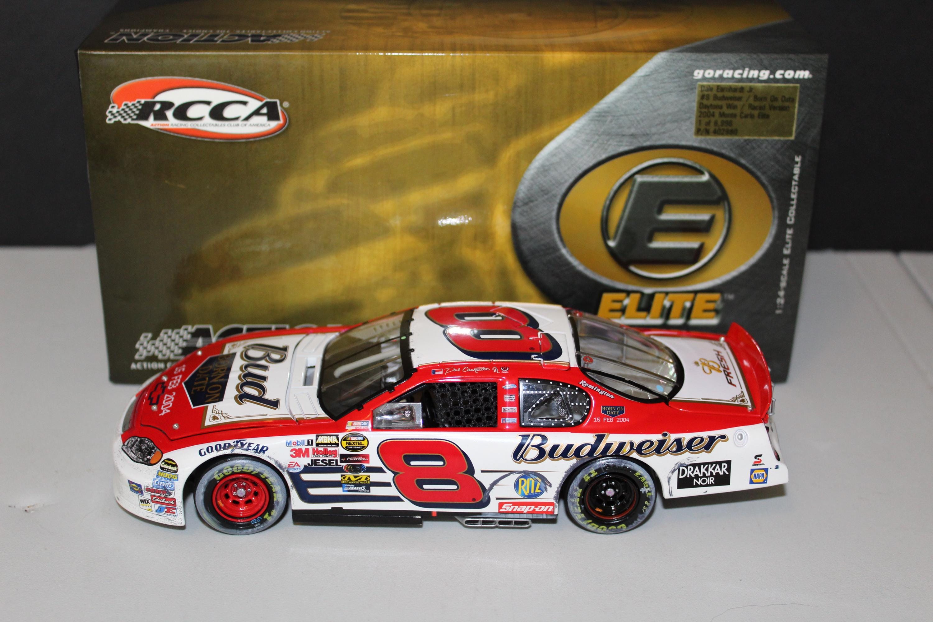 2004 Action RCCA Elite 1/24 Scale Diecast DALE EARNHARDT Jr. #8