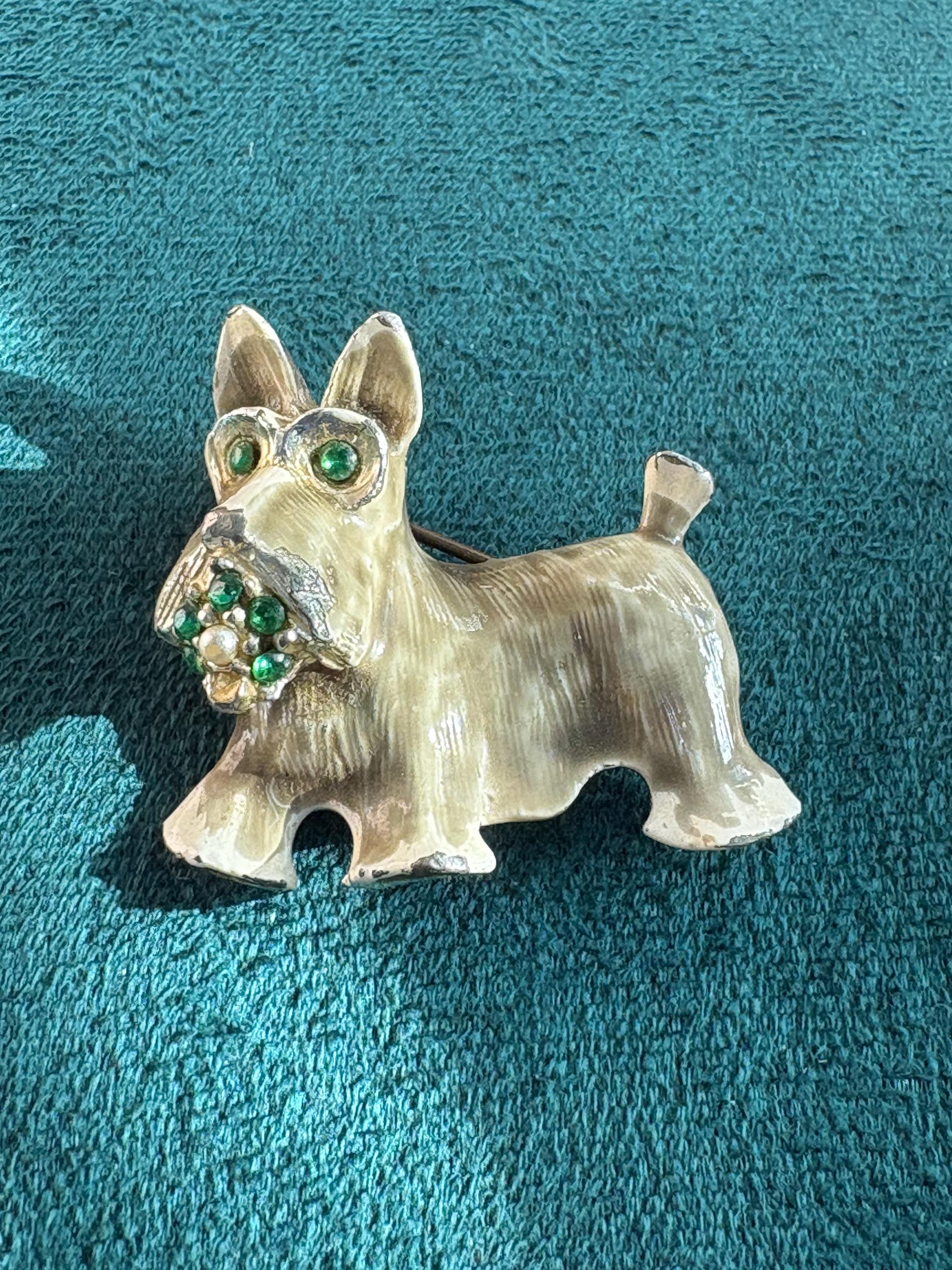 ヴィンテージ ハリウッド エナメル ドッグ ブローチ：グリーン ライン