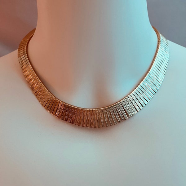 Vintage Cleopatra Style Necklace.  Gold tone textured Egyptian revival choker. Runway fan collar.