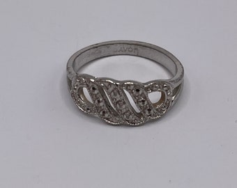 Bague Signée AVON En Métal Argenté - Taille 54, Occasion En Très Bon état