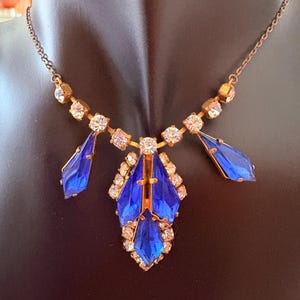 Art Deco Clear and Sapphire Blue Coloured Faceted Glass Necklace