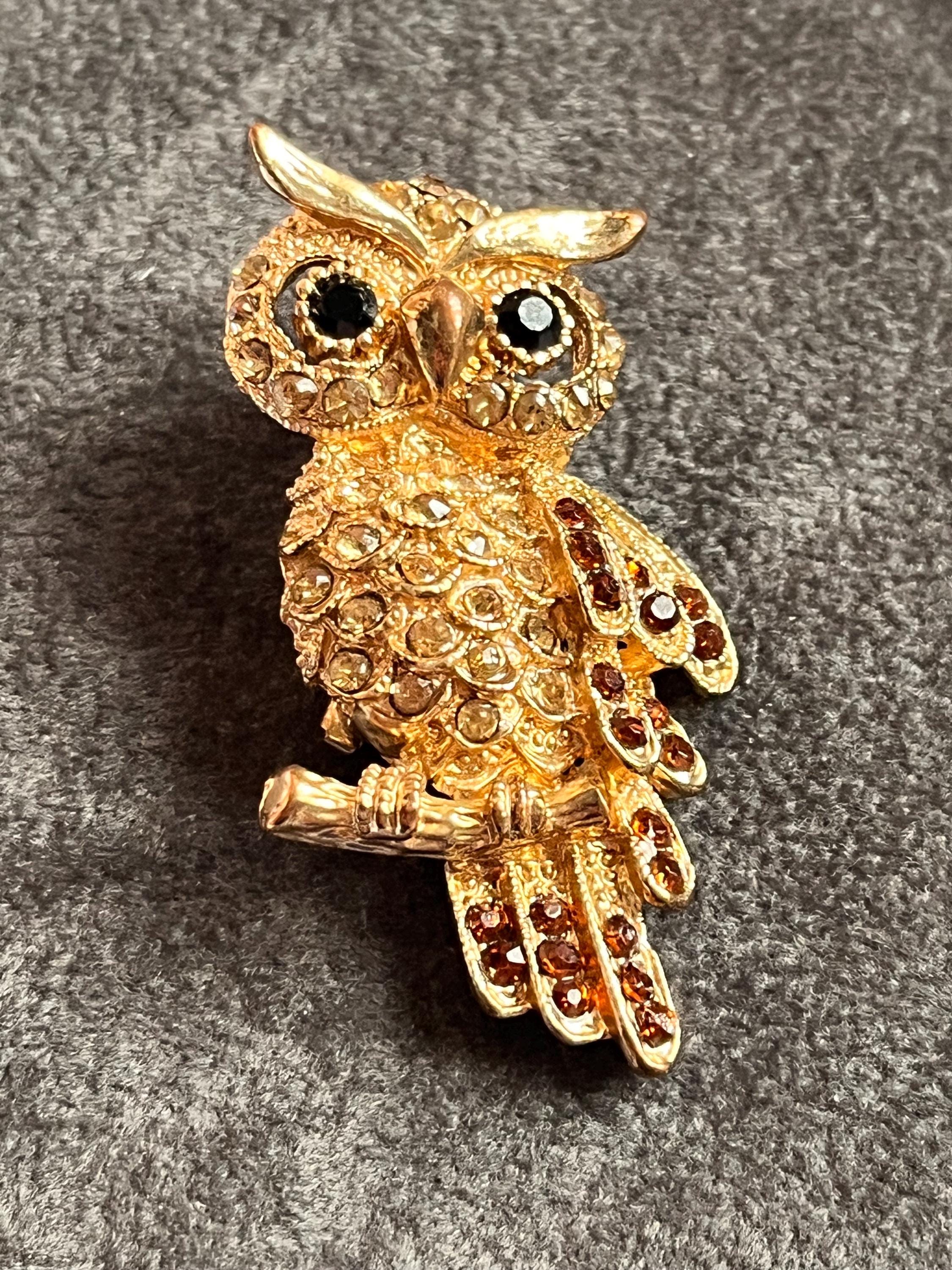 Broche Vintage Chouette Hibou En émail Beige Et Jaune - Cristaux - Style Années 1910 - Occasion Très Bon état