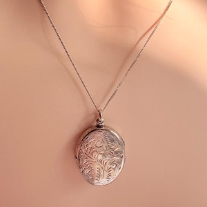 Vintage Sterling Silver Engraved Locket  Oval Pendant 925 Fine Silver Chain