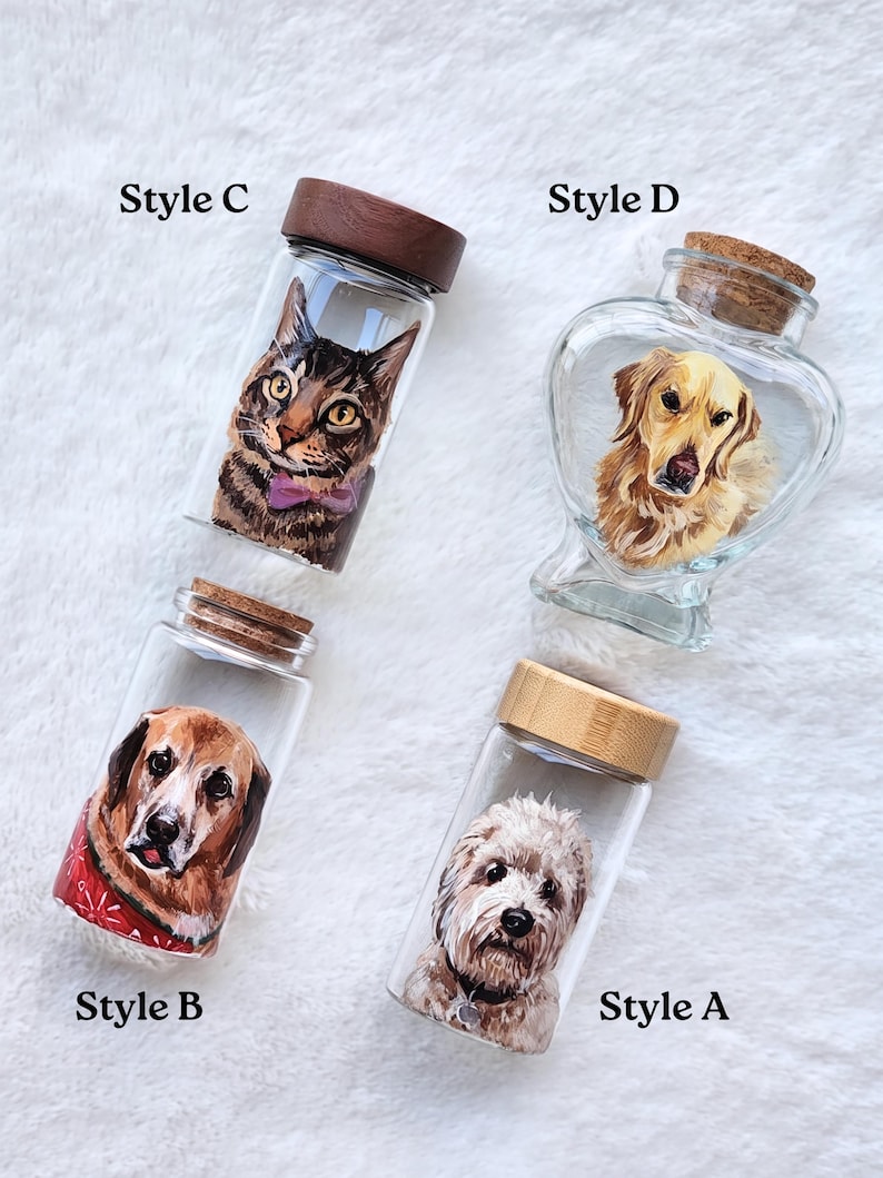 Hand-painted pet memorial jar with realistic portrait on UV-resistant glass, featuring an airtight seal for storing fur or ashes.