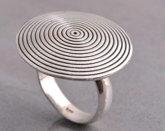 Handmade 925 Sterling Silver Large Spiral Disc Statement Ring for Women Featuring Intricate Concentric Circles and Modern Geometric Design