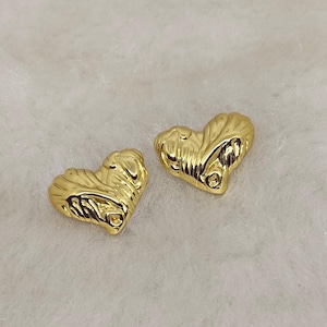 18K Gold Vermeil Studs Heart Stud Earrings Tiny Heart Studs Heart Stud Earring Heart Earrings Delicate Earrings Everyday Gift for Her