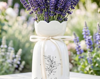 Personalized Wedding Gift Vase,Ceramic Decorative Vase,Custom Minimalist Flower Vase,Gift for Couple,Bridal Shower Gifts,Anniversary Gift