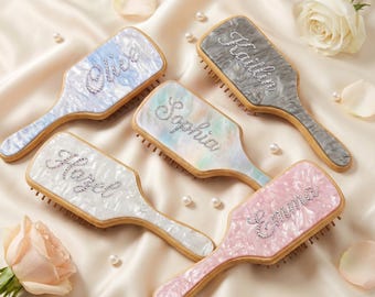 Personalized name hair brush with rhinestone, Bridesmaid Gift, Beauty Gift for Women, Wedding/Party favor