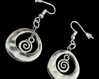 Hippie Vintage Style Earrings with Celtic Spiral