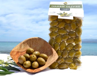 Griekse groene olijven met pit, vacuümverpakt vleeswarenbord, mediterraan dieet, Griekse snacks, cadeau gastheer, cocktailgarnituur