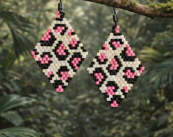 Custom Beaded Leopard Print Earrings, Brick Stitch Jewelry