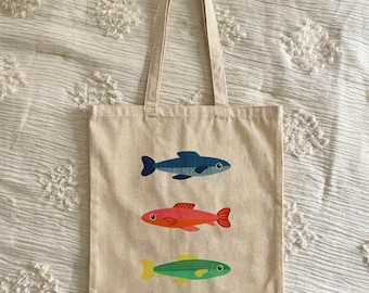Colourful Fish Tote Bag, Cute Ocean Canvas Tote, Reusable Grocery Bag, Minimalist Sea Life Illustration Bag, Eco Friendly Cotton Tote Gift