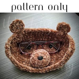 Plush Bear Eyeglass Holder- Eyeglass Tray - Crochet Pattern Only