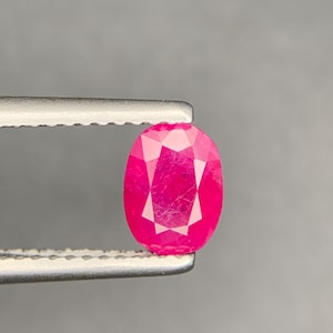0.90 Carat Pink Ruby, Oval Gemstone, July Birthstone