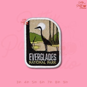 Everglades National Park Patch, Heron Bird and Swamp Embroidery Badge, Florida Nature Souvenir Art, Iron On Sew On Hook and Loop Travel Gift