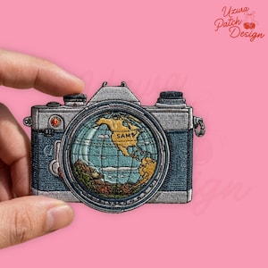 SAMY Camera Globe Patch Embroidered Photography Badge Iron On Sew On Travel Souvenir Gift for Photographer World Map Lens Adventure