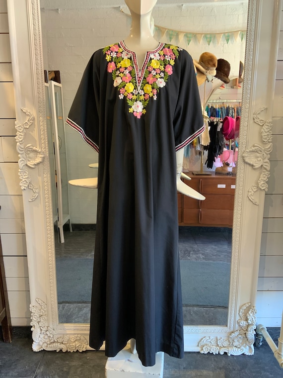 1970s Cotton Embroidered Dress, Mumu, Caftan| Size S - Etsy