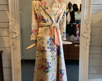 1940s floral quilted robe  | Size S