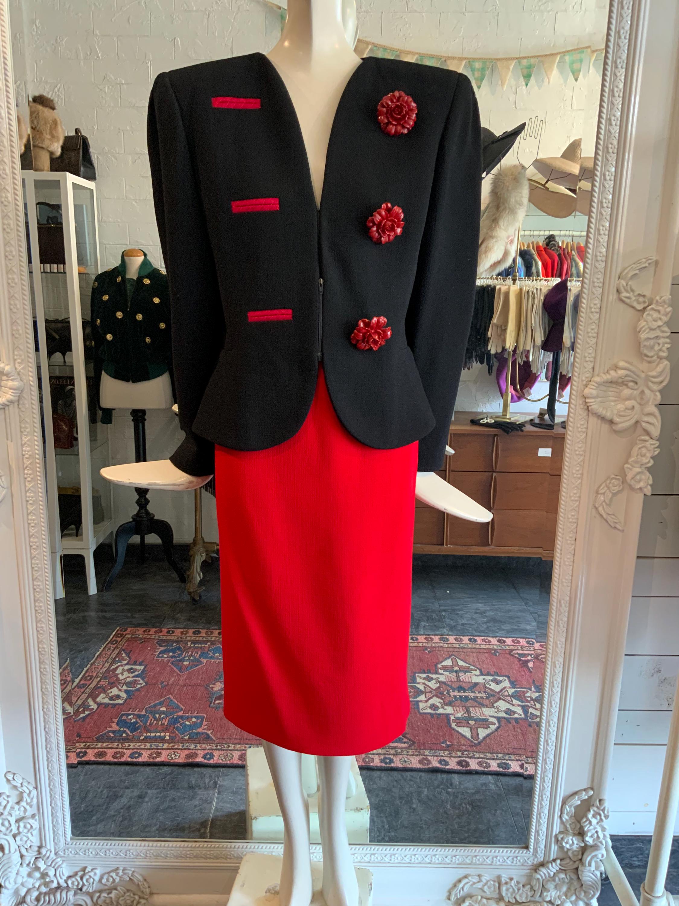 valentino 赤スコート　38サイズ RED VALENTINO(レッド・ヴァレンティノ) スニーカー レッド
