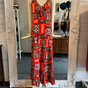 1970s red Hawaiian barkcloth maxi dress | Size Small