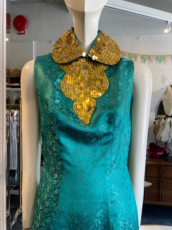 1960s SILK emerald & gold cheongsam Sz XS-S - image 2