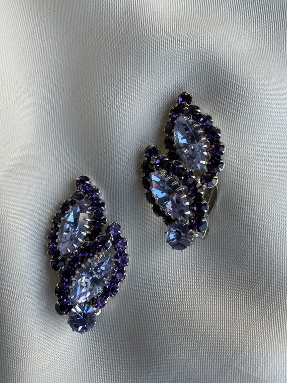 RARE  Sherman lilac, purple crystal brooch & earr… - image 3