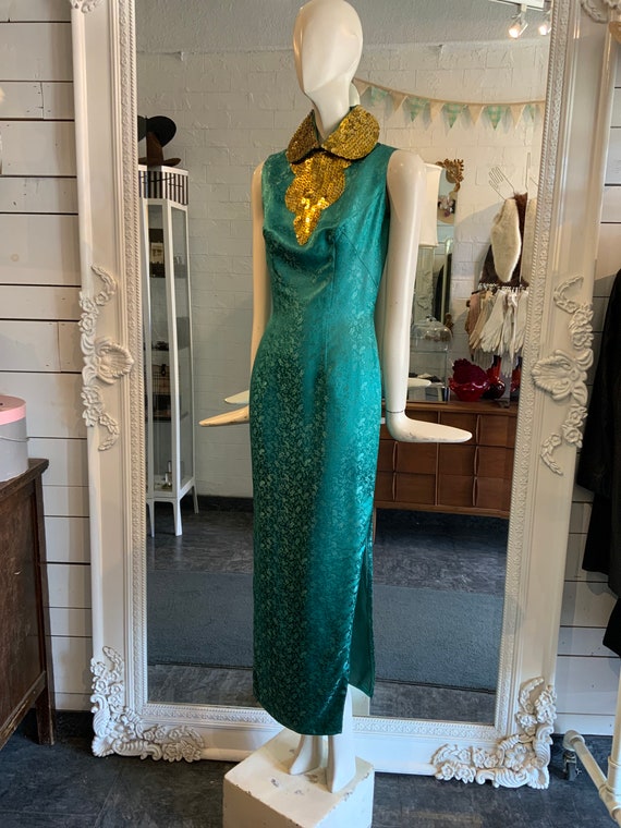 1960s SILK emerald & gold cheongsam Sz XS-S - image 3