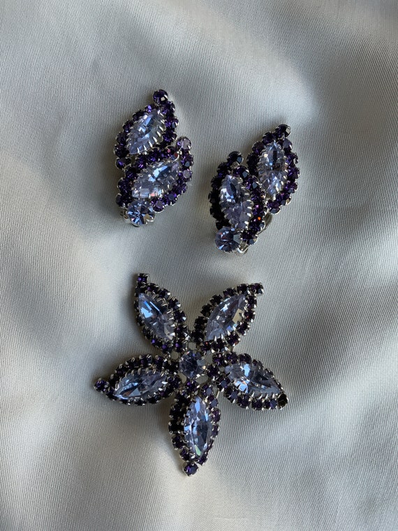 RARE  Sherman lilac, purple crystal brooch & earr… - image 1