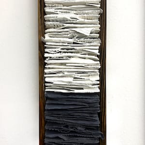 Scultura di carta 3D astratta, scultura da parete 3D, scultura di cartapesta, opera d'arte 3D, arte da parete 3D grande, pittura 3D, Jae Landow, "Wall Trash"