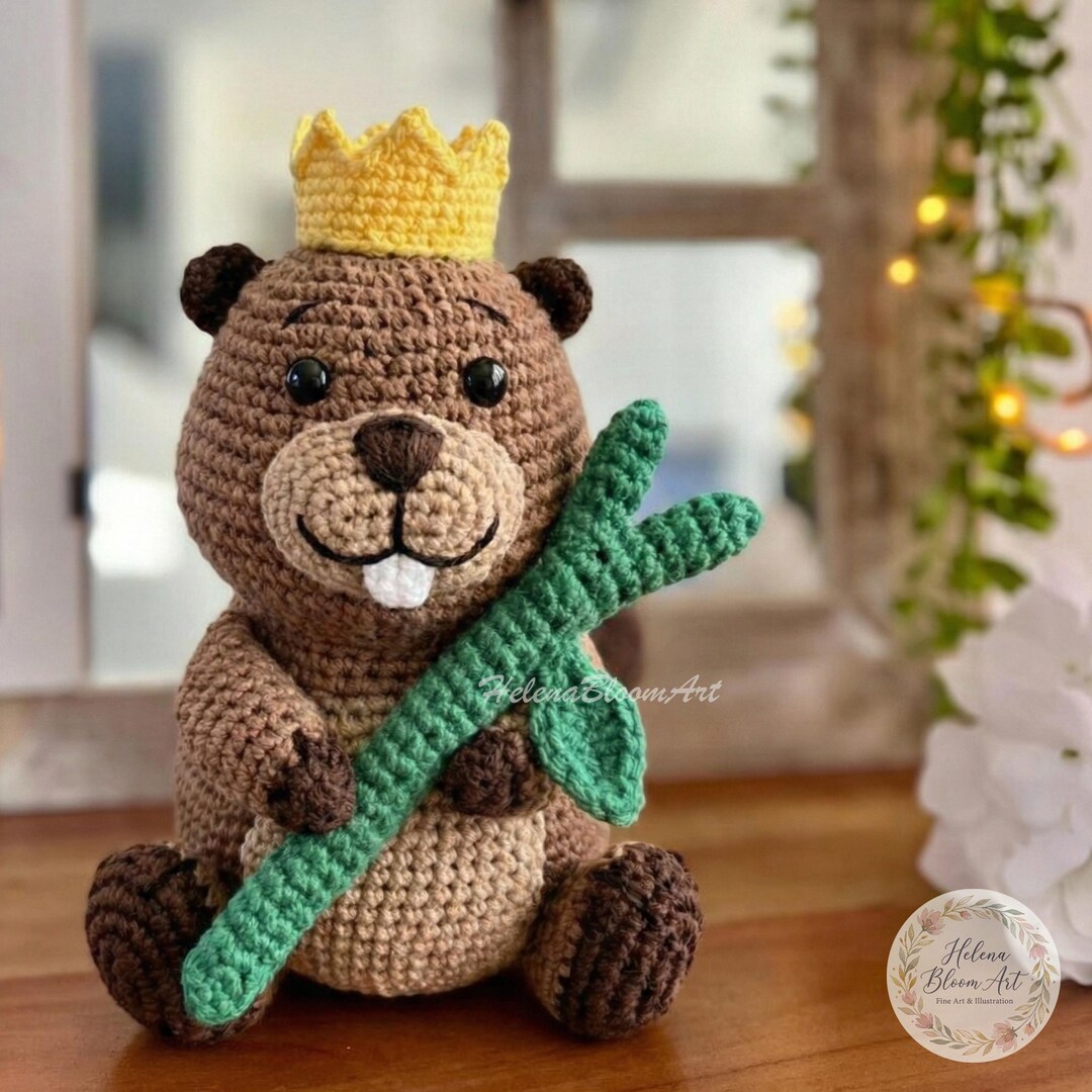 Handmade King George Beaver Crochet, Hopper…