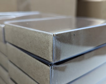 5 1/4" x 3 3/4" x 1" - Clear Lid Boxes with Natural Kraft Base, 4 Bar/A1 for Photos, Greeting Cards, Invitations, etc