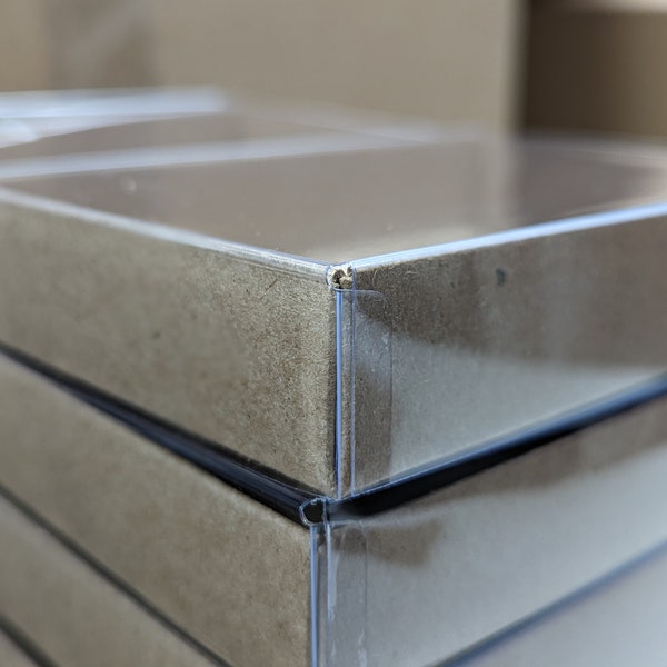 5 1/4" x 3 3/4" x 1" - Clear Lid Boxes with Natural Kraft Base, 4 Bar/A1 for Photos, Greeting Cards, Invitations, etc