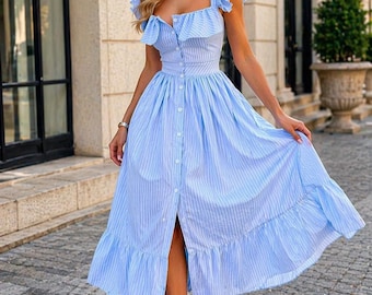 Vestido midi a rayas con volantes, escote cuadrado, cierre de botones, ideal para fiestas de verano en el jardín.