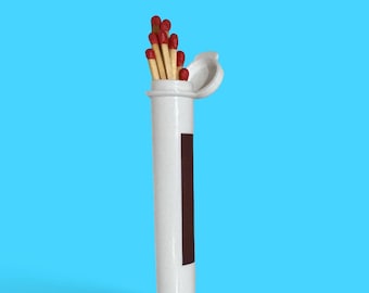 Cerillas impermeables con estuche y tiras de encendido