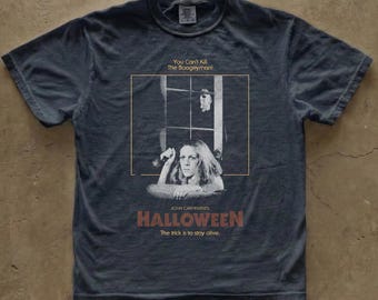 T-shirt graphique d'horreur d'Halloween | t-shirt classique d'affiche de film Slasher | Chemise unisexe Comfort Colors 1717