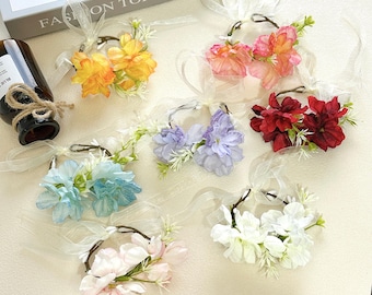 Ramillete floral hecho a mano para la muñeca / Pulsera floral para actuaciones de danza para niñas